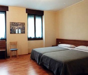 Europa Hotel 3*